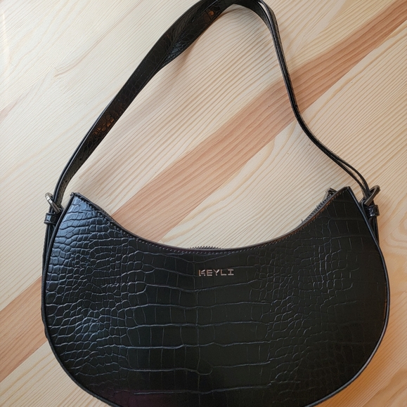 Keyli Moon Purse - Picture 1 of 13